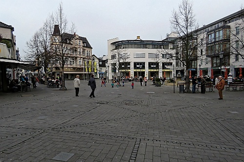 BadNeu (36)